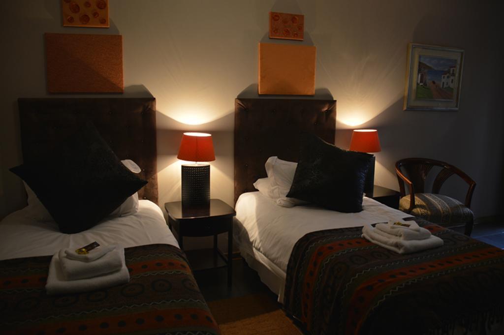 Two Bells Guest House 블룸폰테인 외부 사진