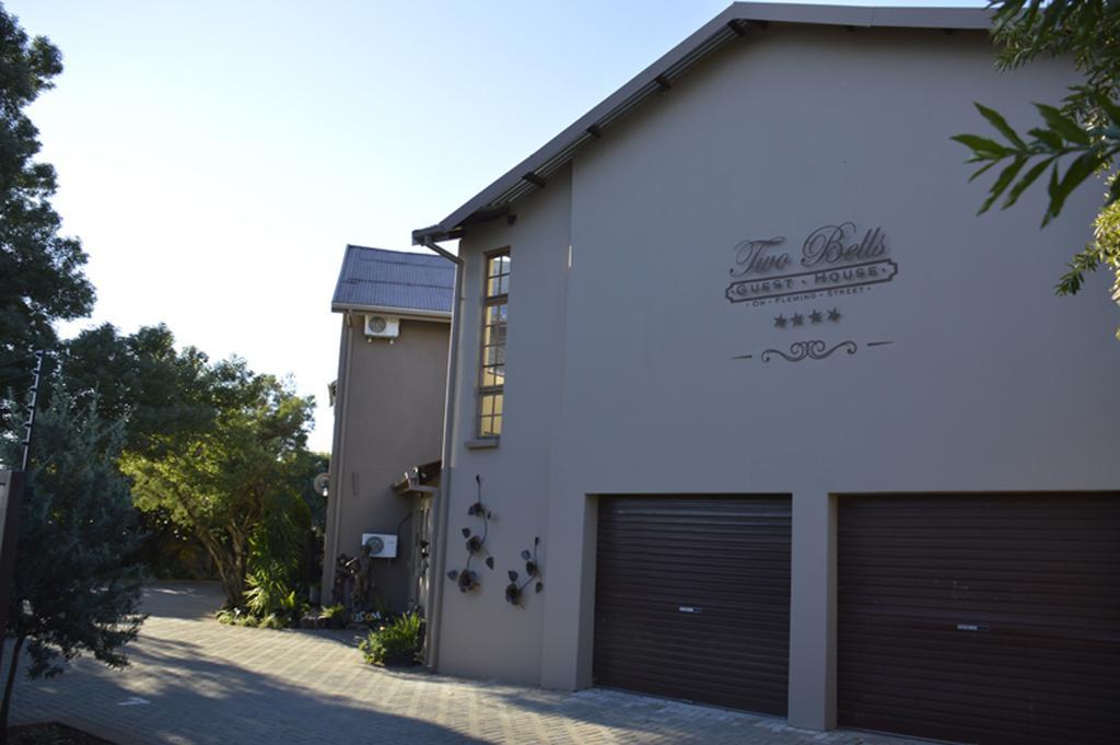 Two Bells Guest House 블룸폰테인 외부 사진